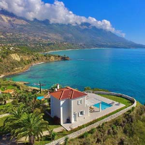 5 Major Threats Salt Air Poses to Seafront Homes
